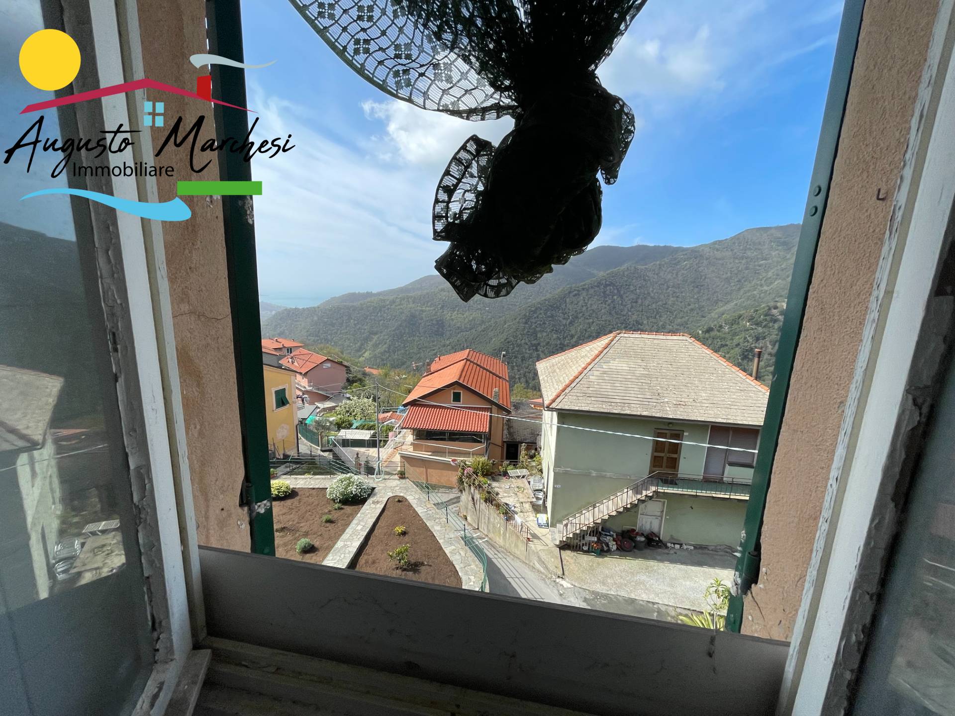 Appartamento ingresso indipendente in vendita a Avegno, Testana