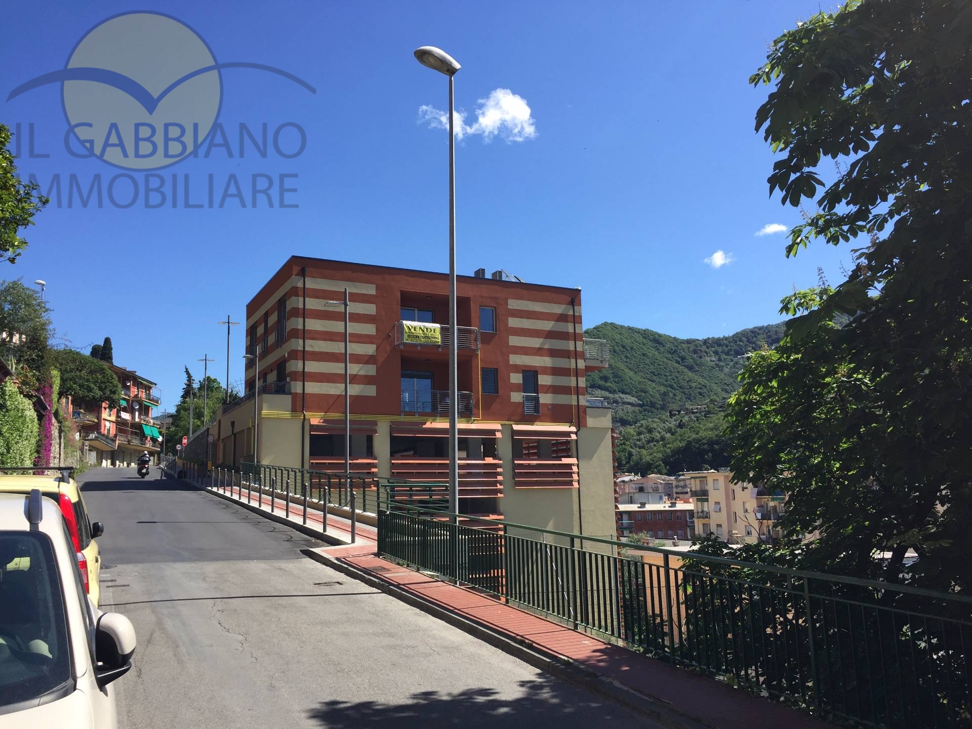 Box auto in vendita a Recco, Megli