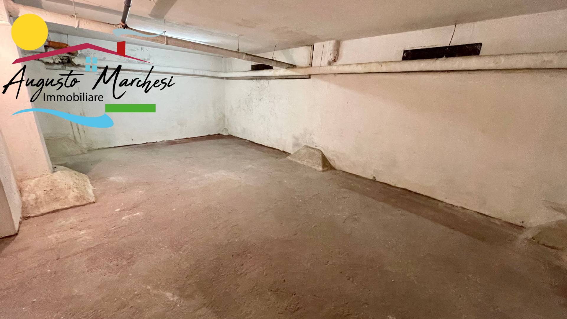 CANTINA in vendita a Recco, centralissimo