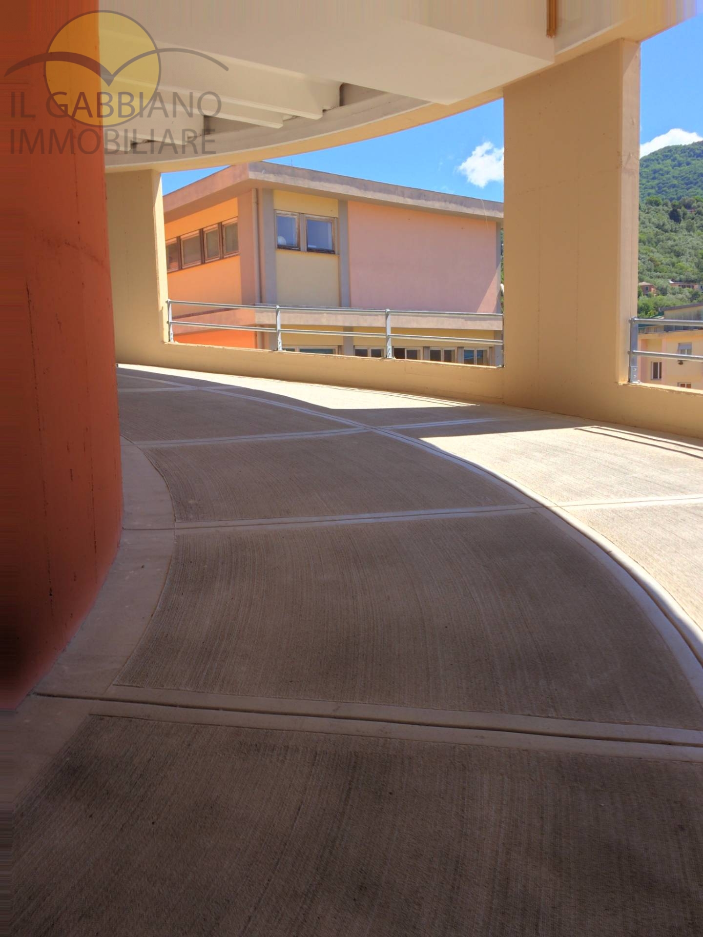 Box auto in vendita a Recco, Megli