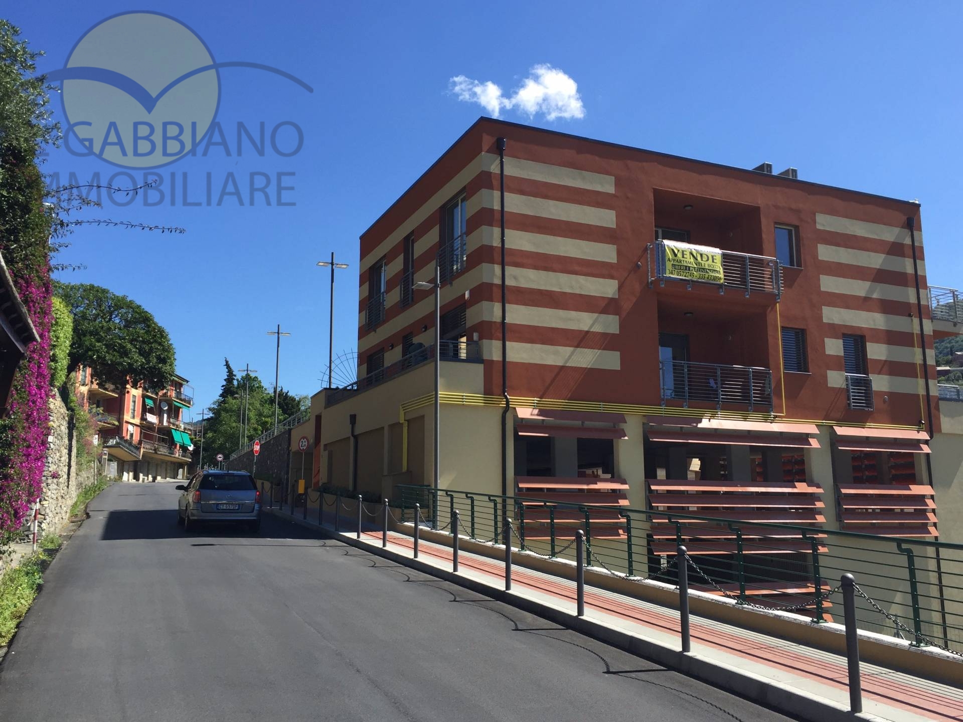 Box auto in vendita a Recco, Megli