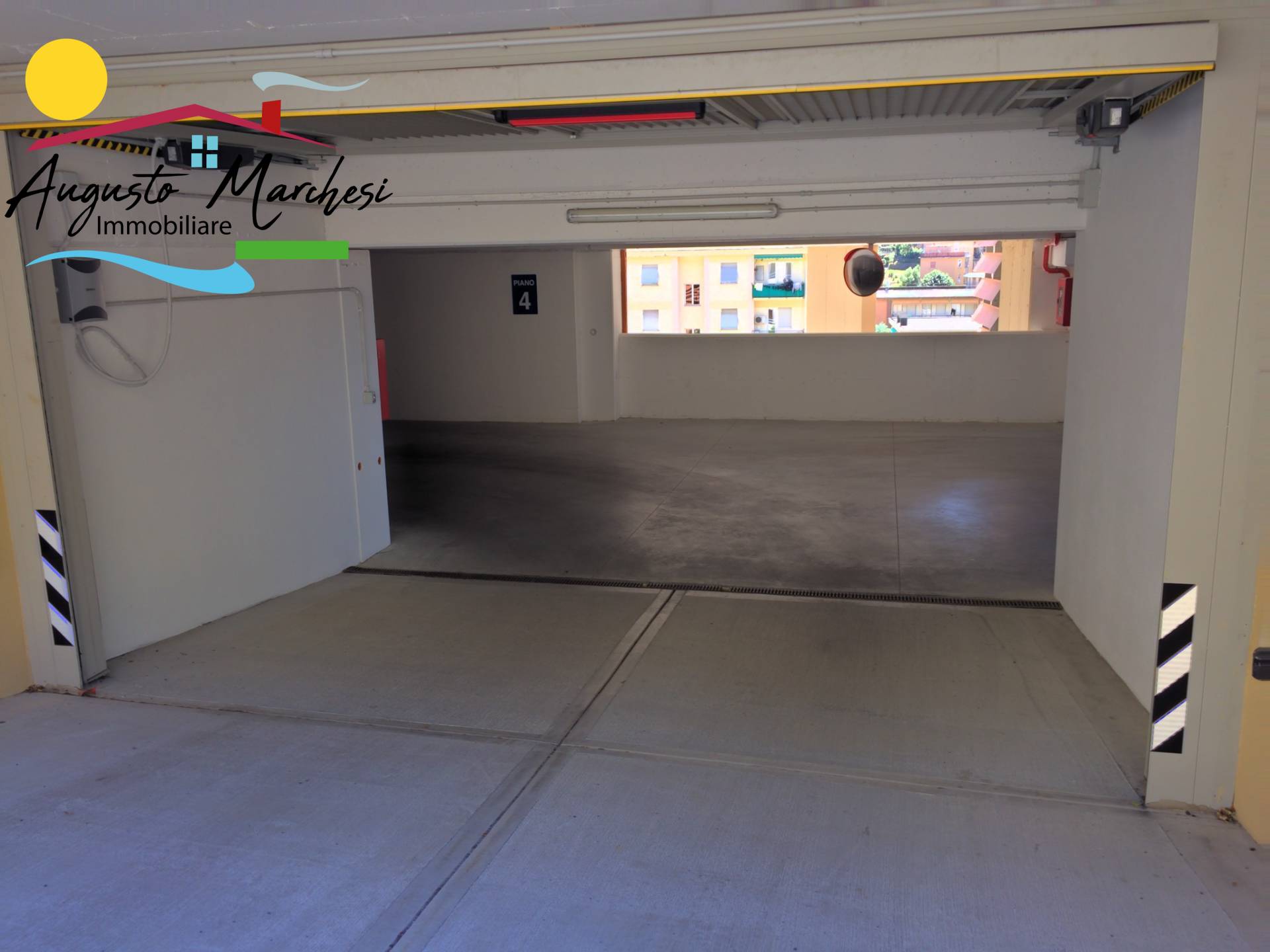 Box auto in vendita a Recco, Megli