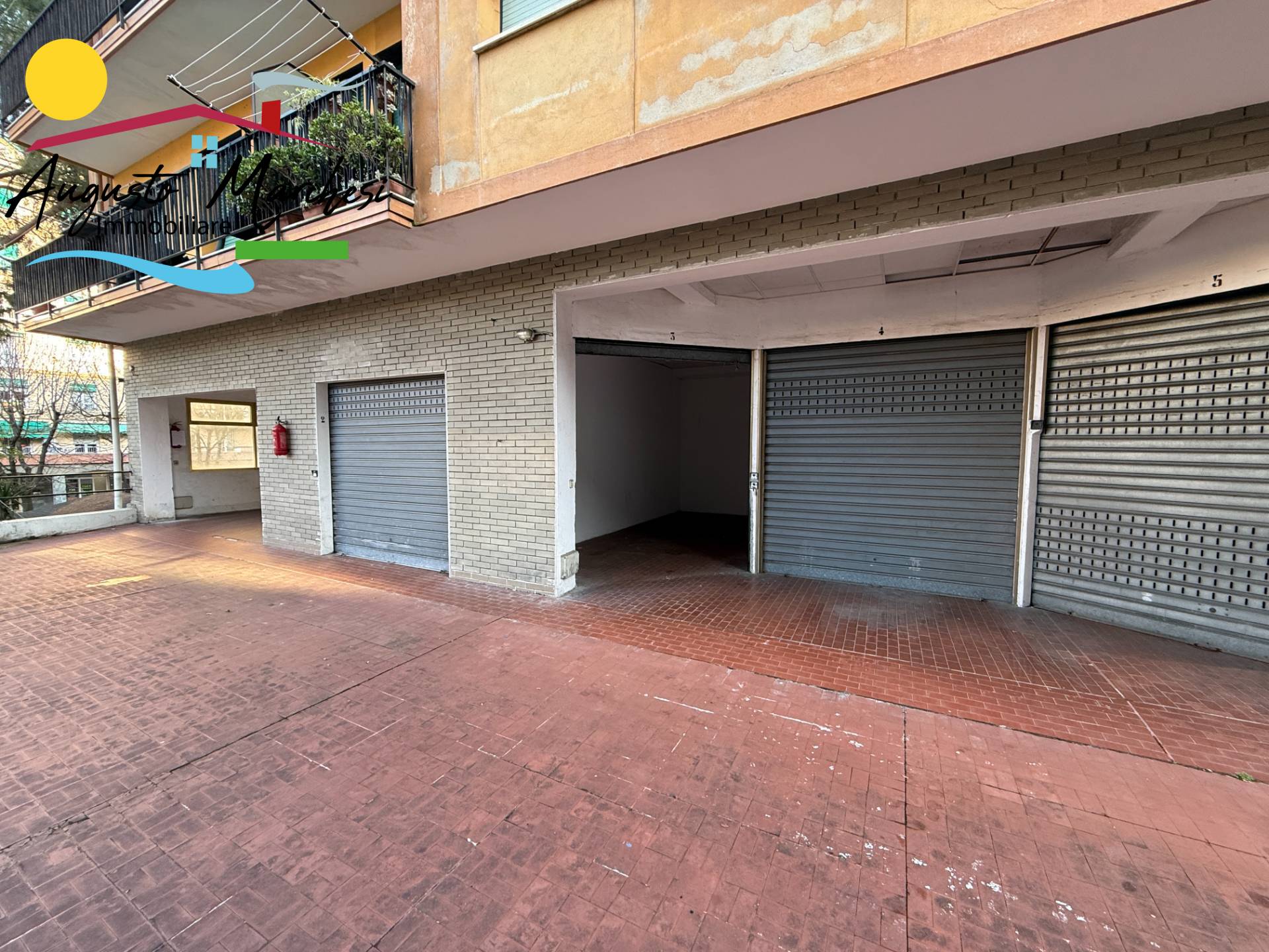 Box auto in affitto a Recco