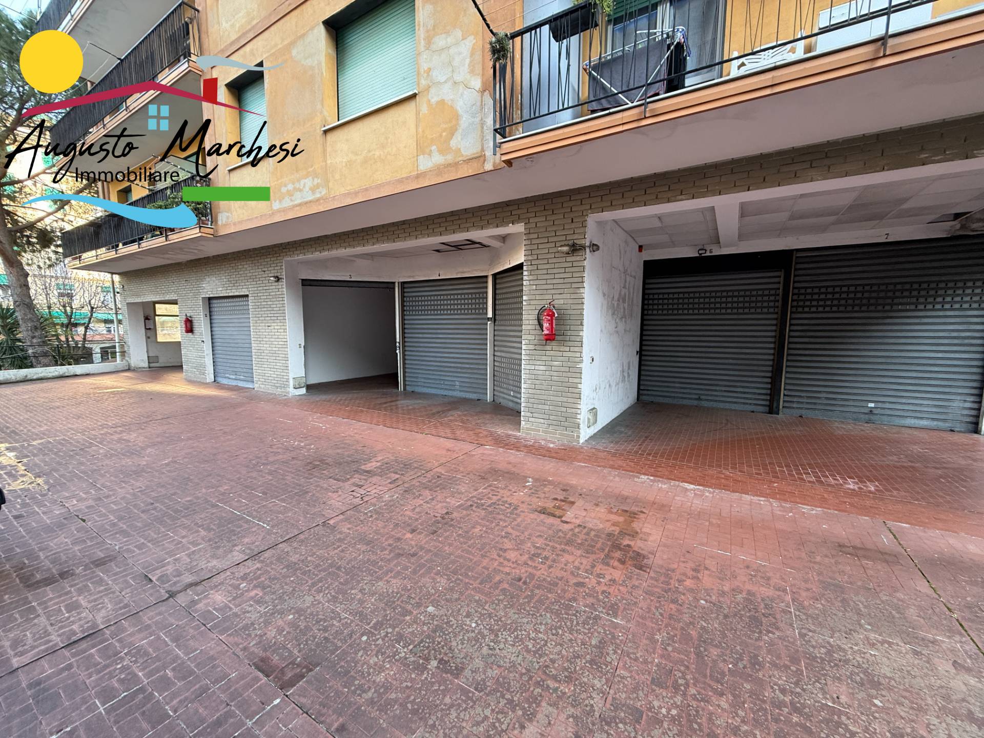 Box auto in affitto a Recco