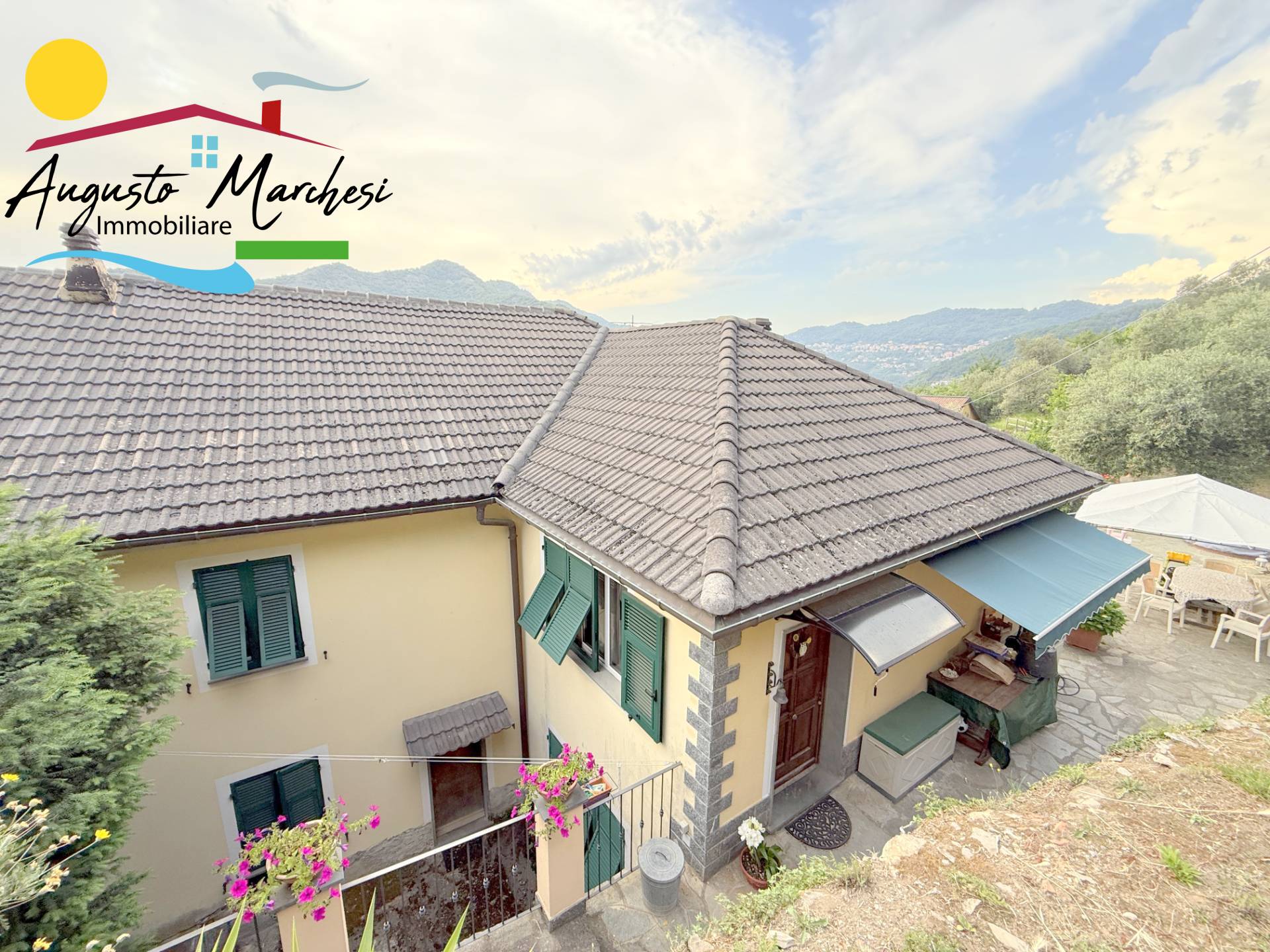 Villino in vendita a Avegno
