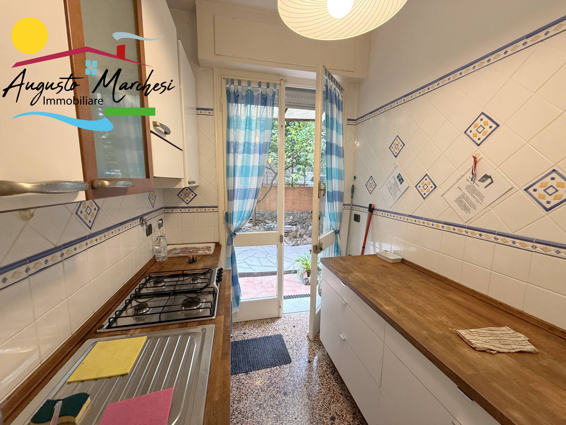 Appartamento in affitto a Recco, centrale