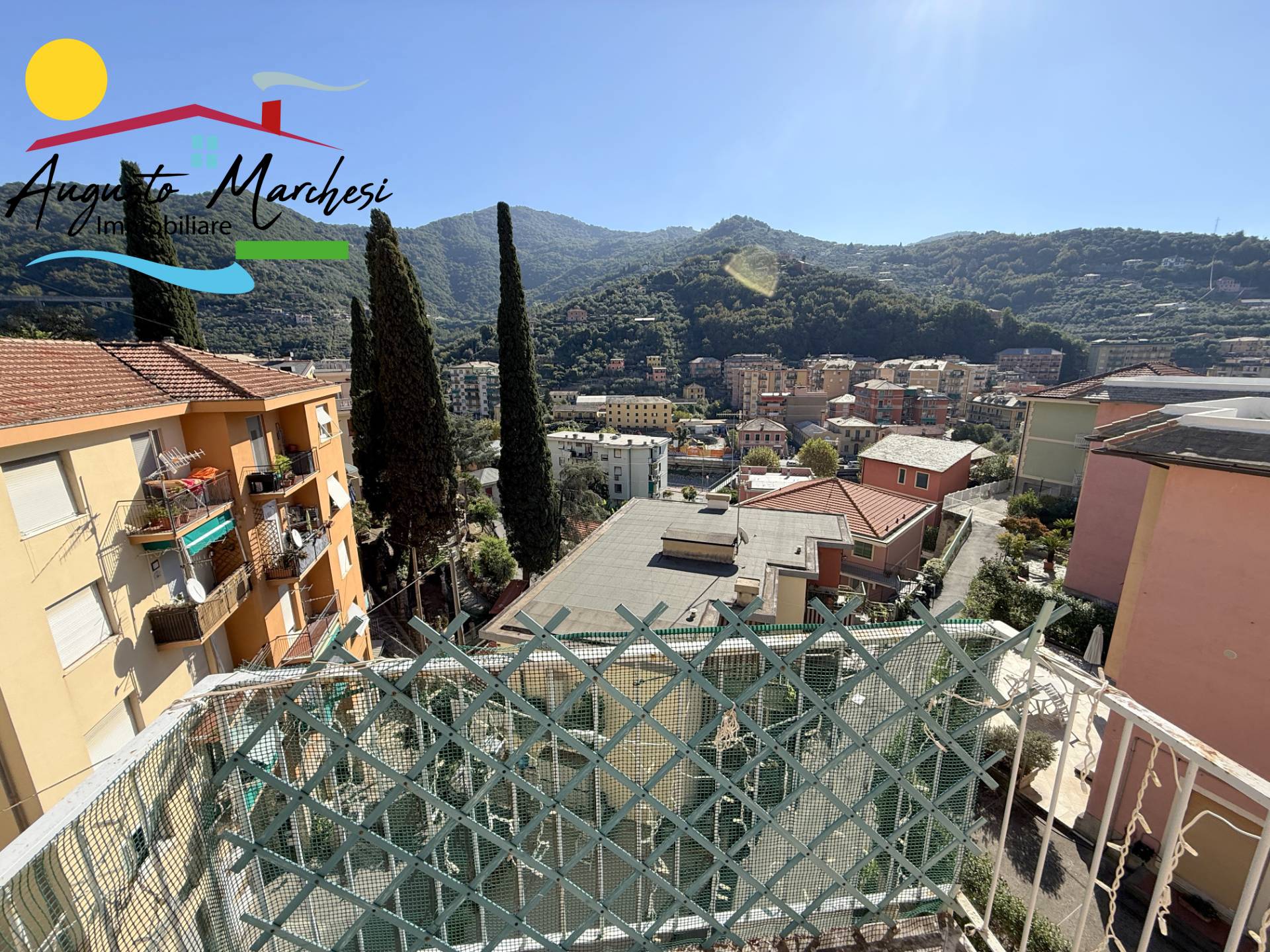 Appartamento in vendita a Recco, Centrale