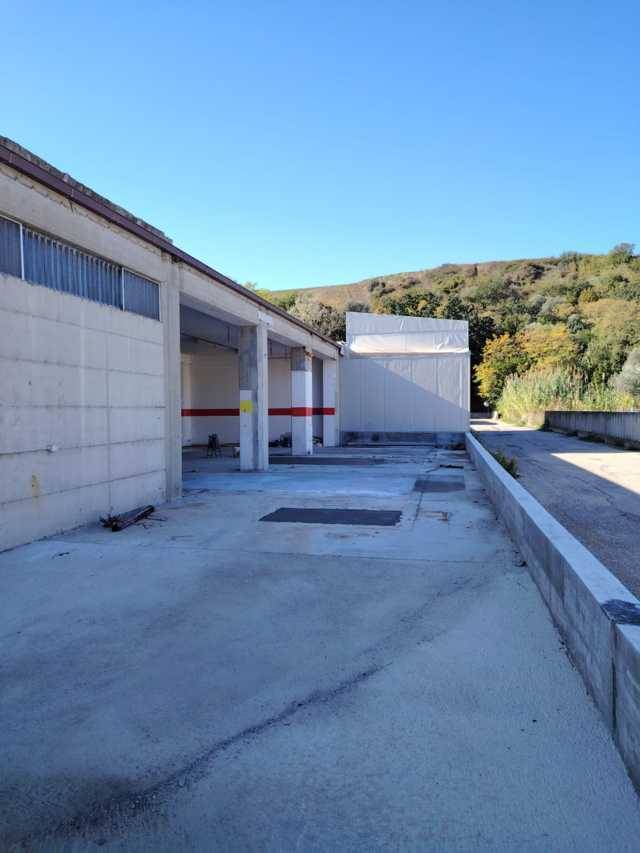 Capannone in affitto a Silvi, Silvi Marina