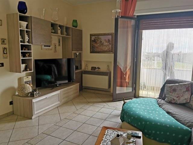 Casa singola in vendita a Collecorvino