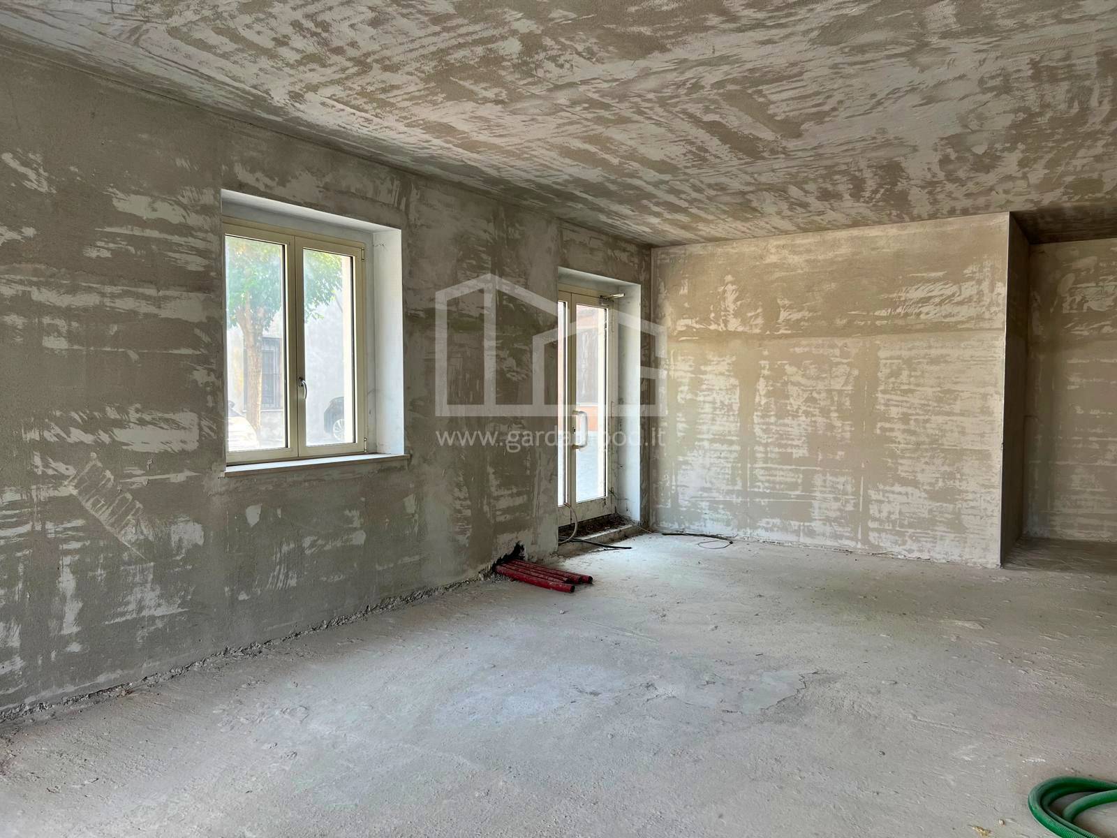 Negozio in vendita a Montichiari