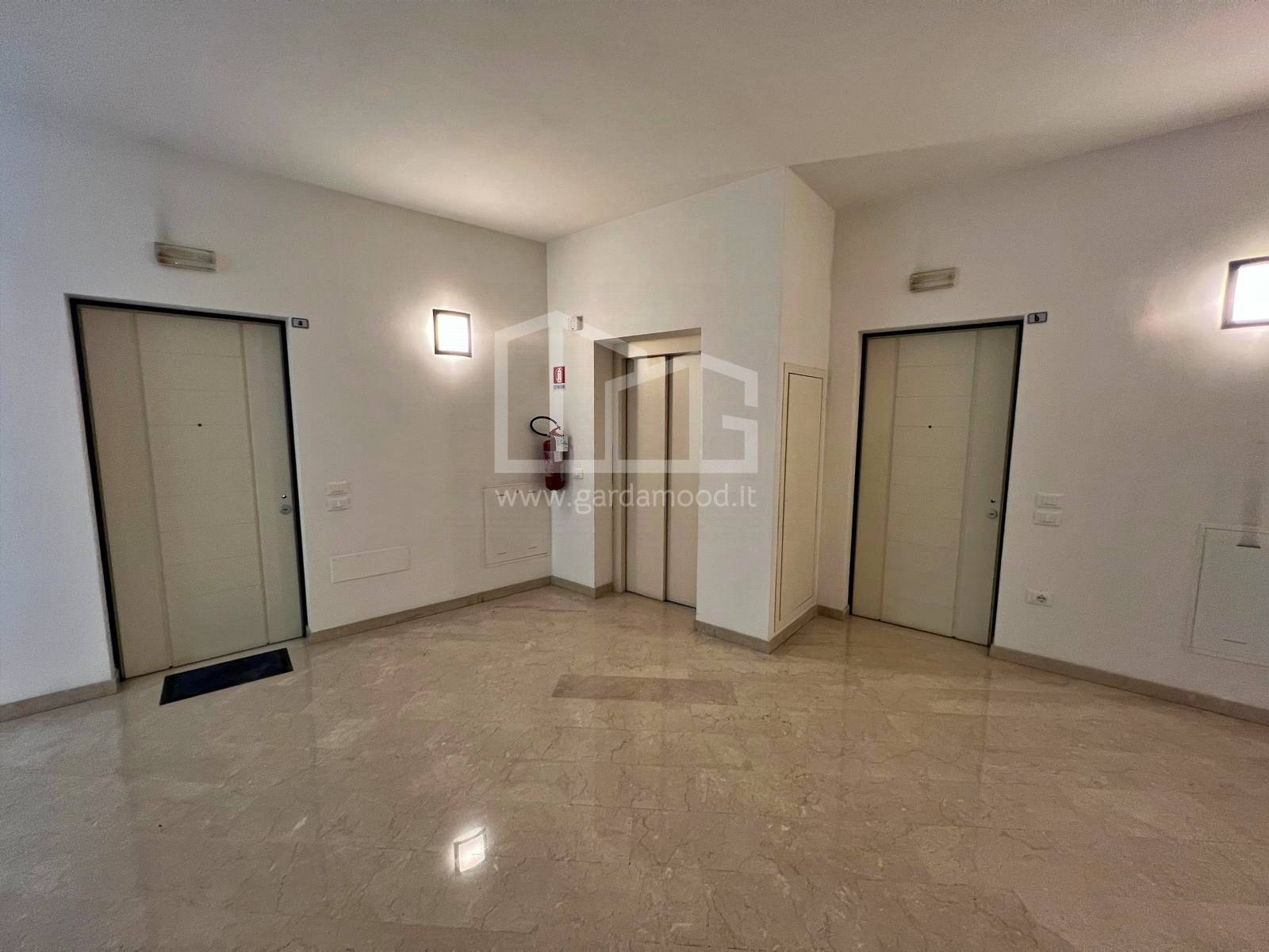 Negozio in vendita a Montichiari