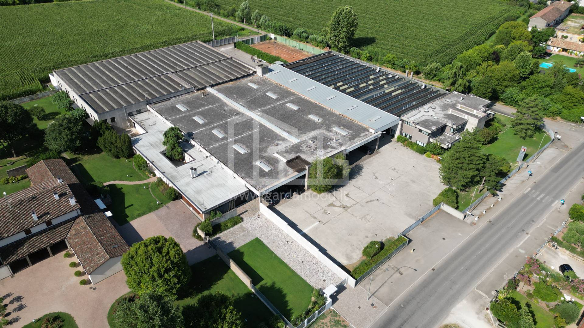 Capannone in vendita a Visano