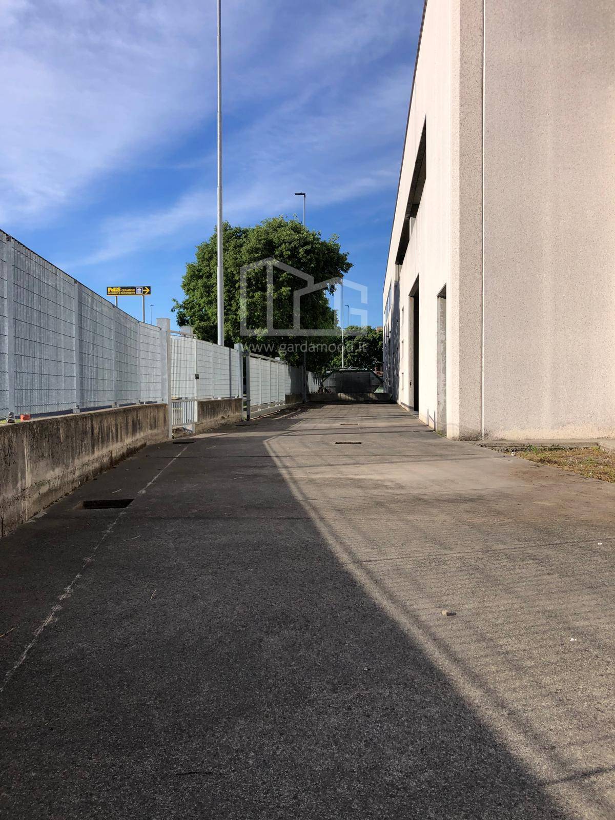 Capannone Industriale in vendita a Poncarale