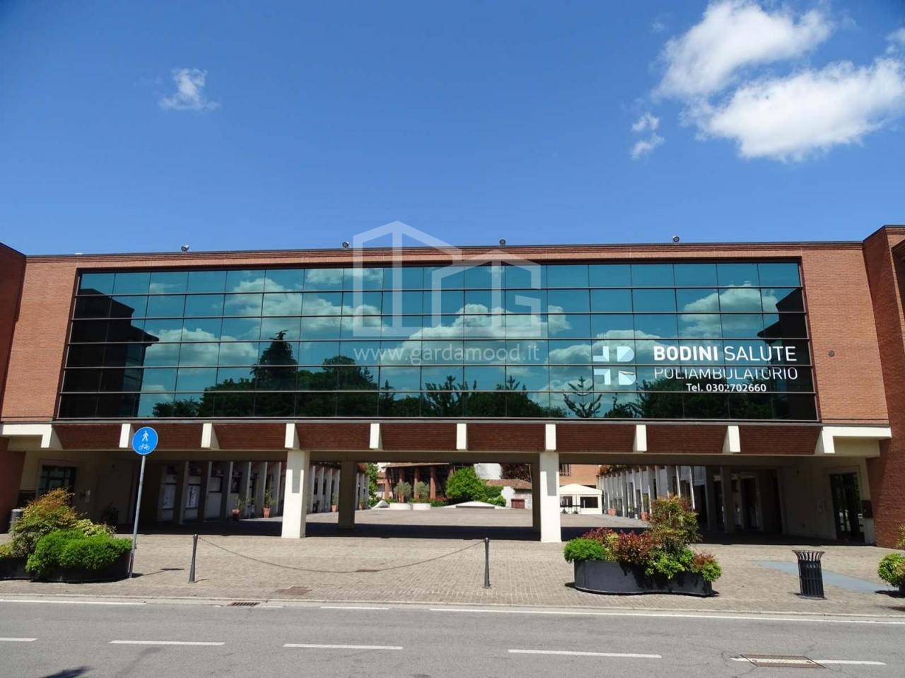 Locale commerciale in vendita a Borgosatollo