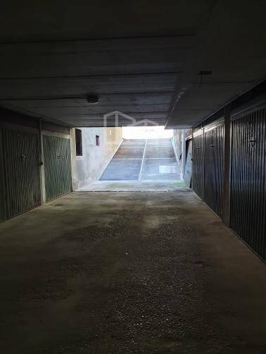 Locale commerciale in vendita a Darfo Boario Terme