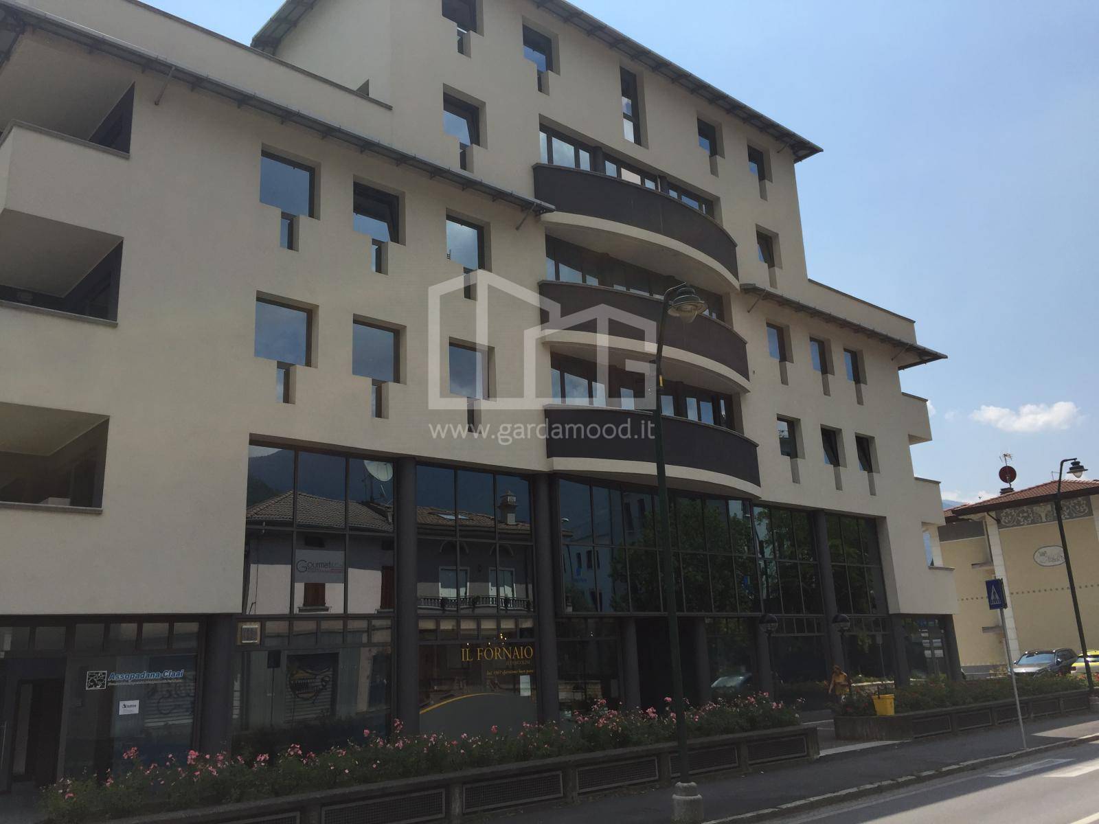 Ufficio in vendita a Darfo Boario Terme