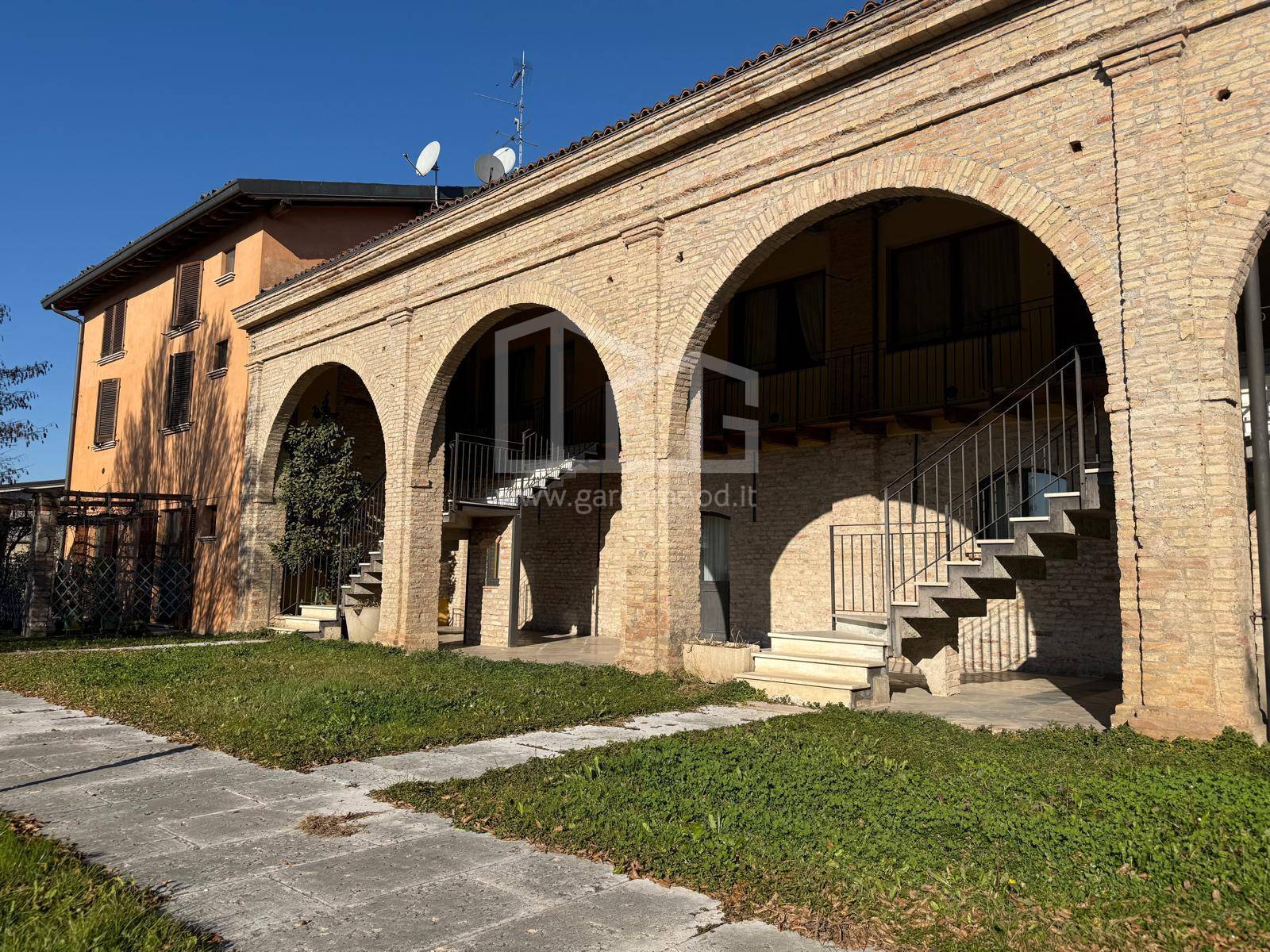 Locale commerciale in vendita a Isorella