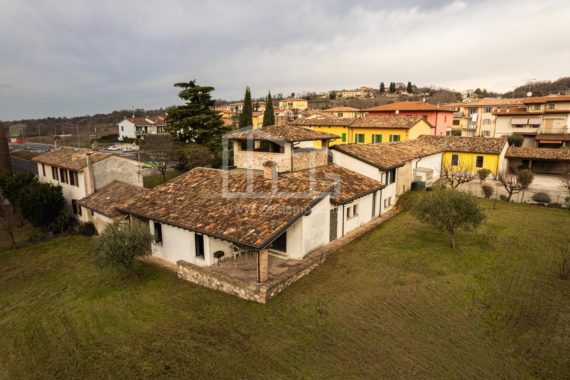 Villa in vendita a Cavriana