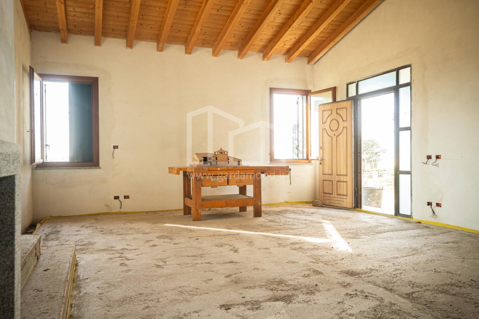 Villa in vendita a Cavriana