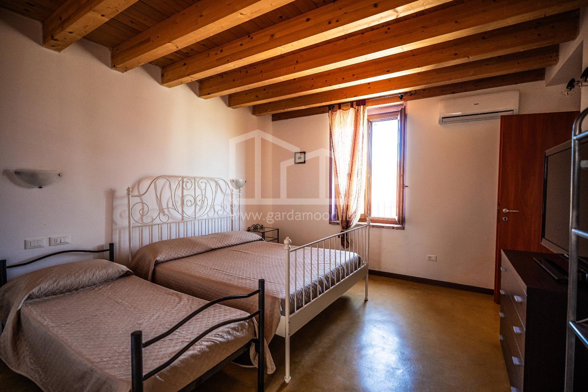 Cascina/Casale in vendita a Monzambano