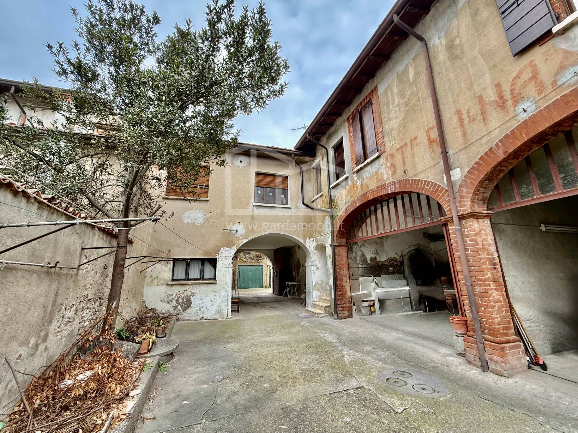 Casa Indipendente in vendita a Cavriana