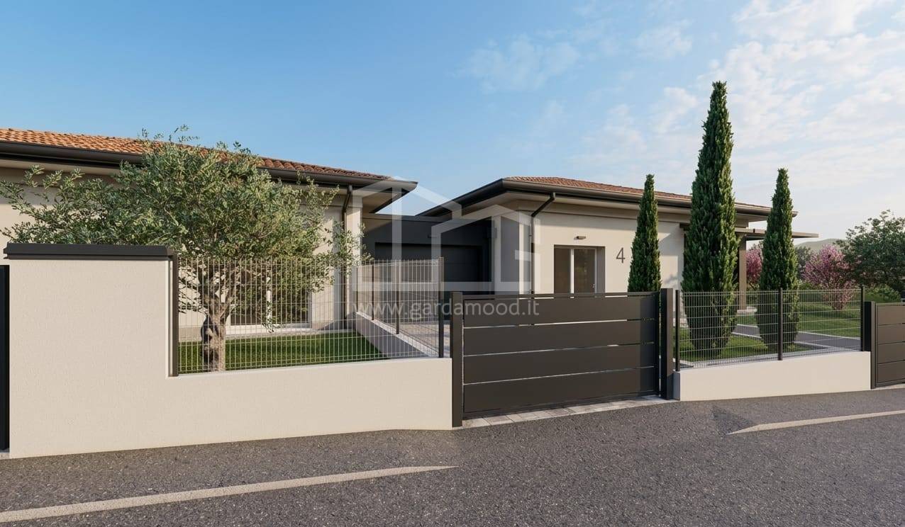 Villa in vendita a Volta Mantovana