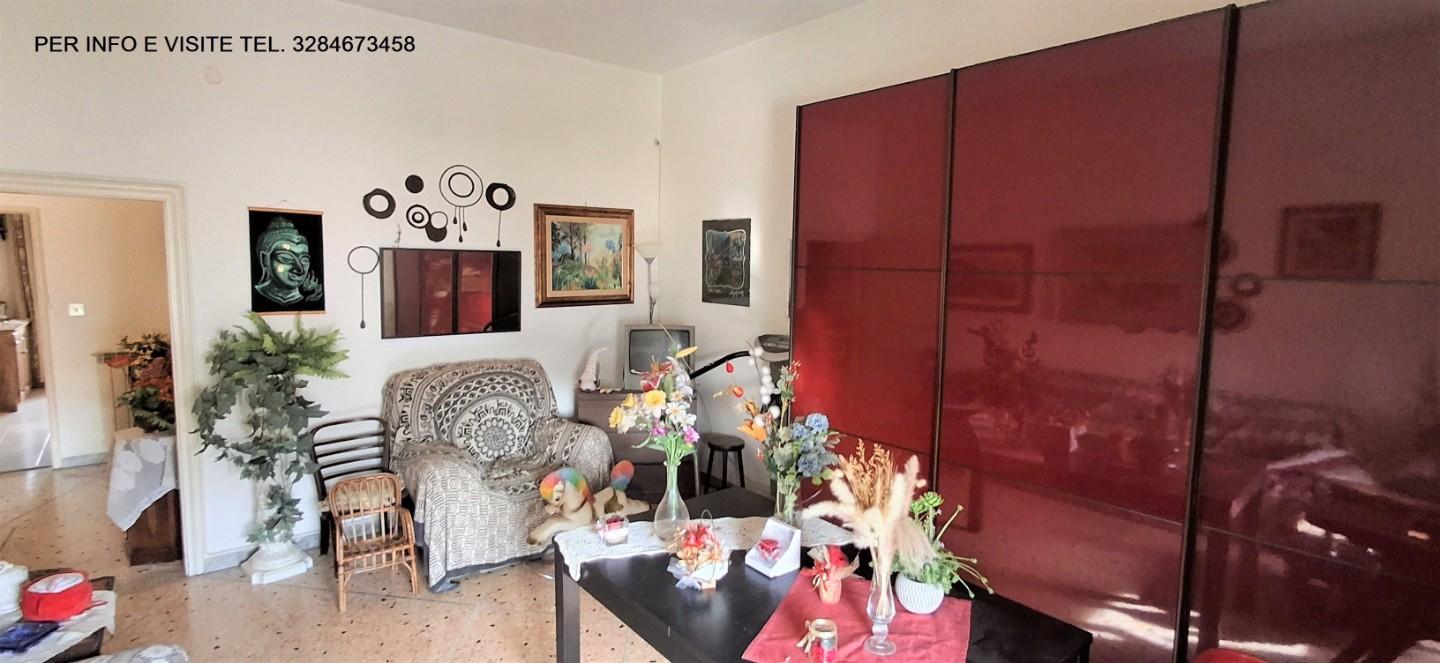Appartamento con terrazzo, Grosseto centrale