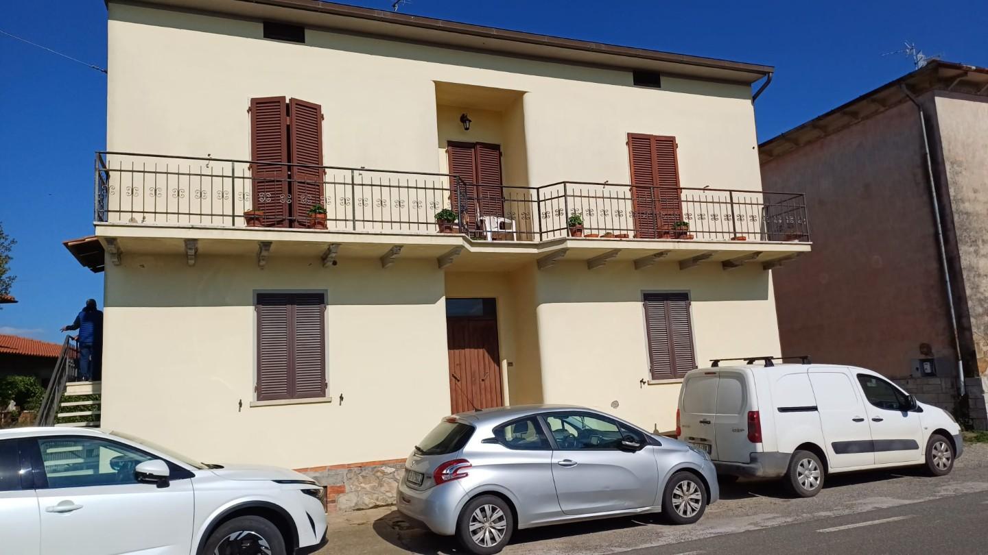 Appartamento da ristrutturare a Semproniano
