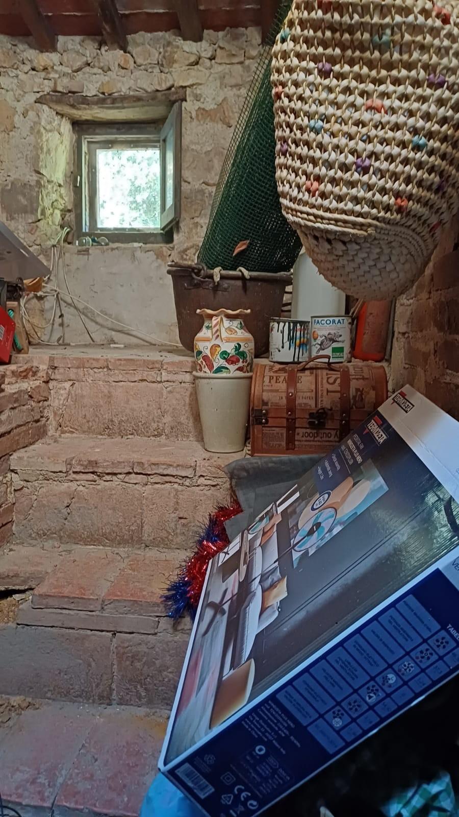 Casa indipendente con giardino a Semproniano