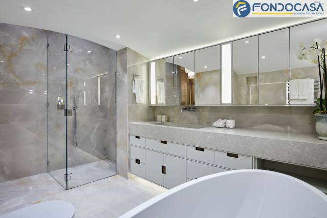 Appartamento in vendita a Carrara