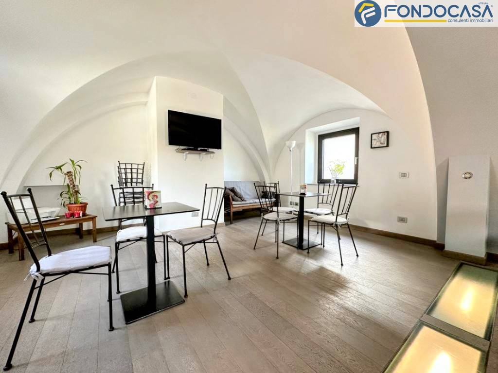 Bar in vendita a Massa, Marina di Massa