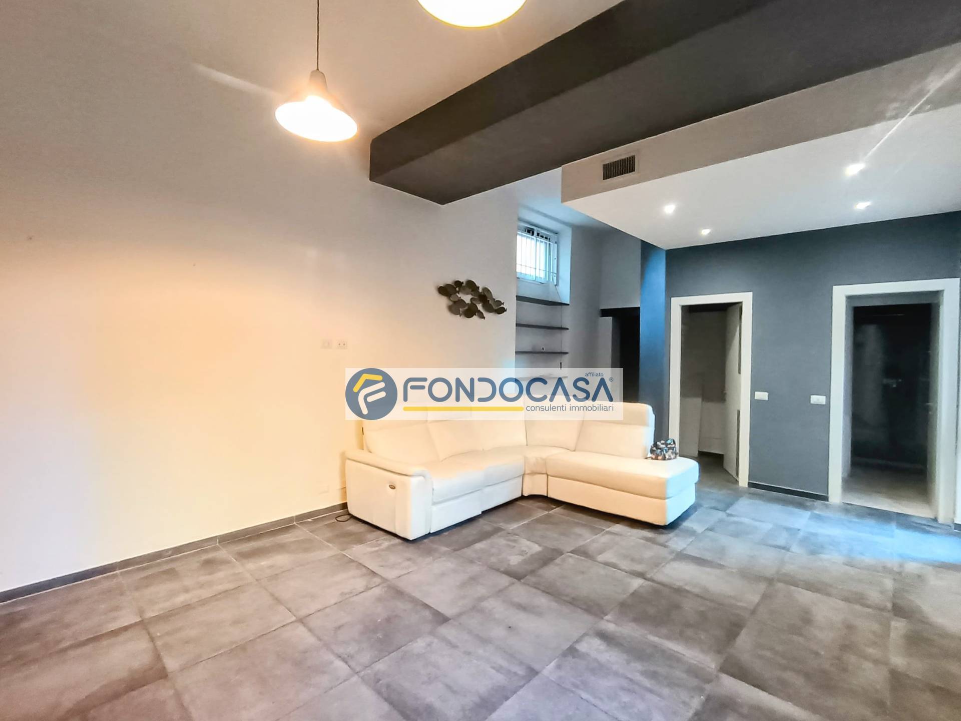 Casa semindipendente in vendita a Carrara, Marina di Carrara