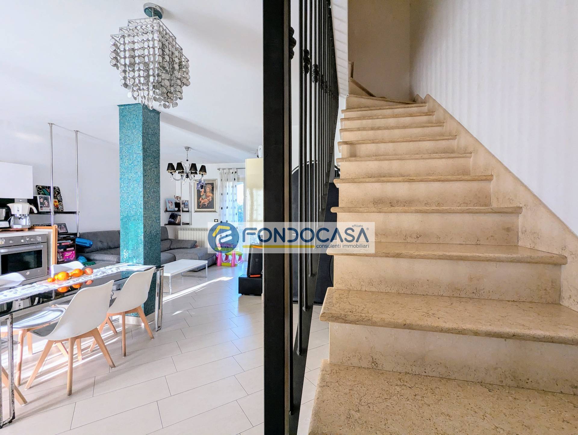 Appartamento in vendita a Fosdinovo, Caniparola