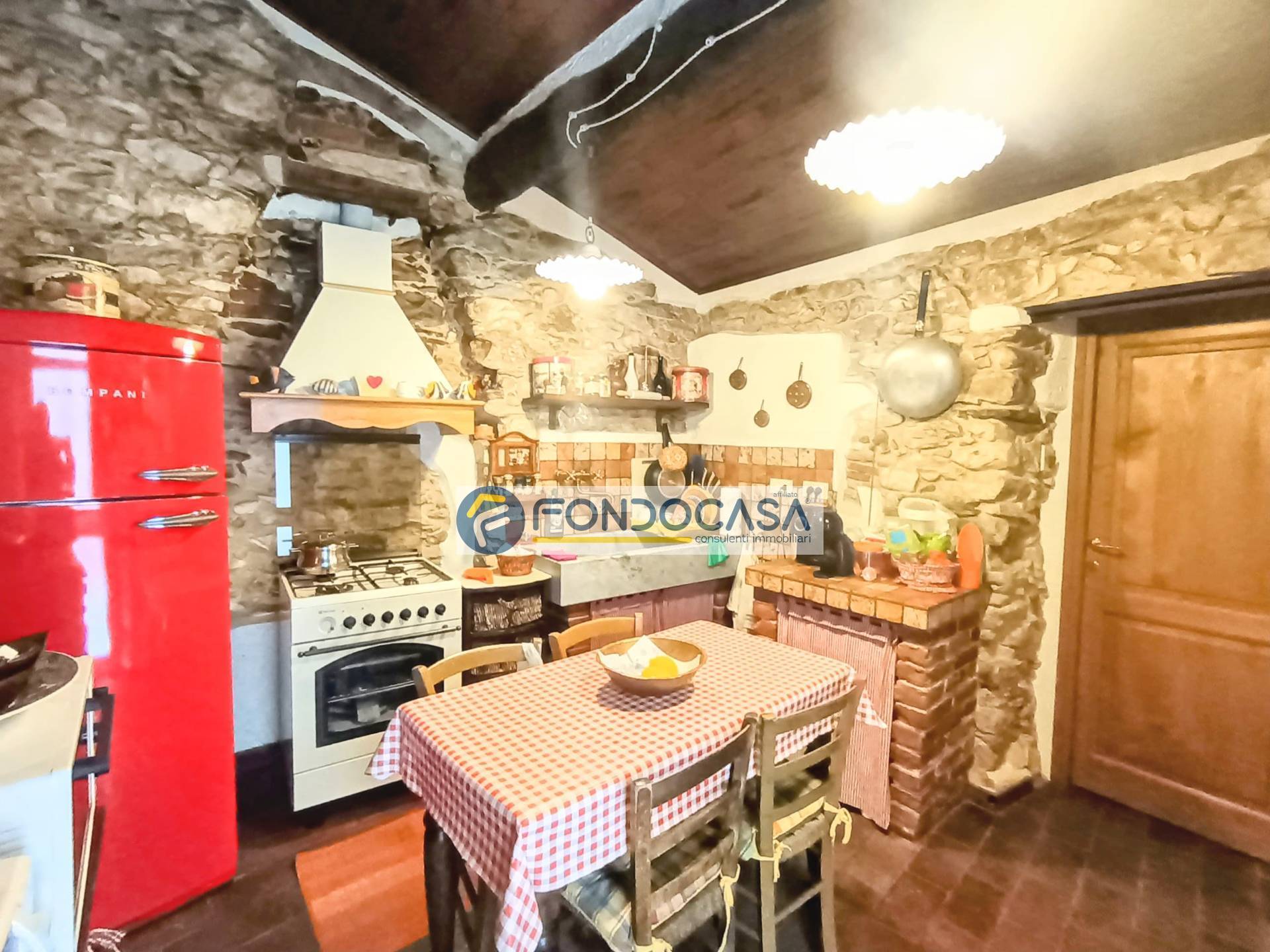 Appartamento in vendita a Massa