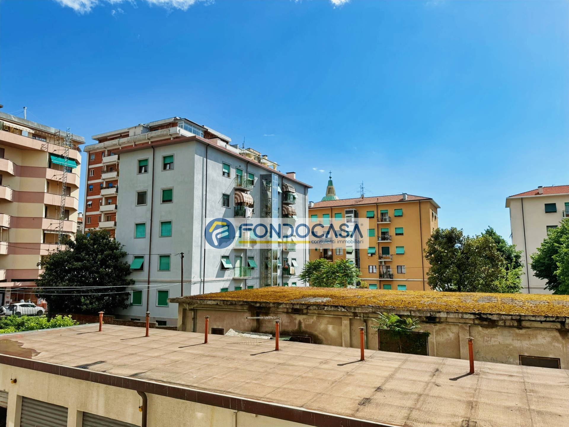 Appartamento in vendita a Massa, Centro