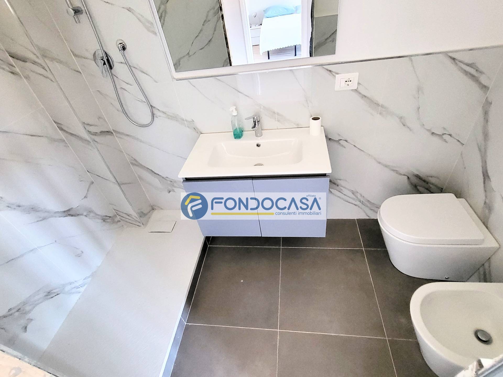 Appartamento in vendita a Carrara