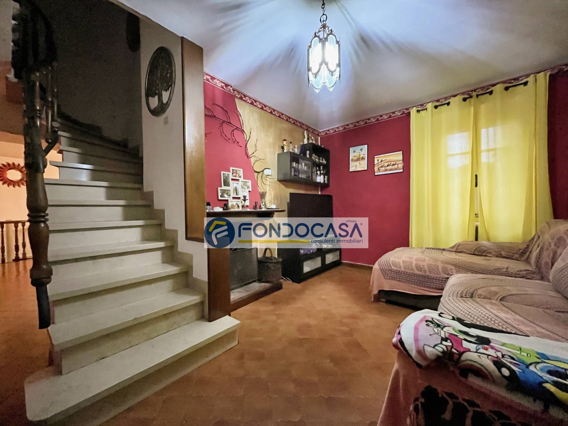 Casa semindipendente in vendita a Massa, Centro