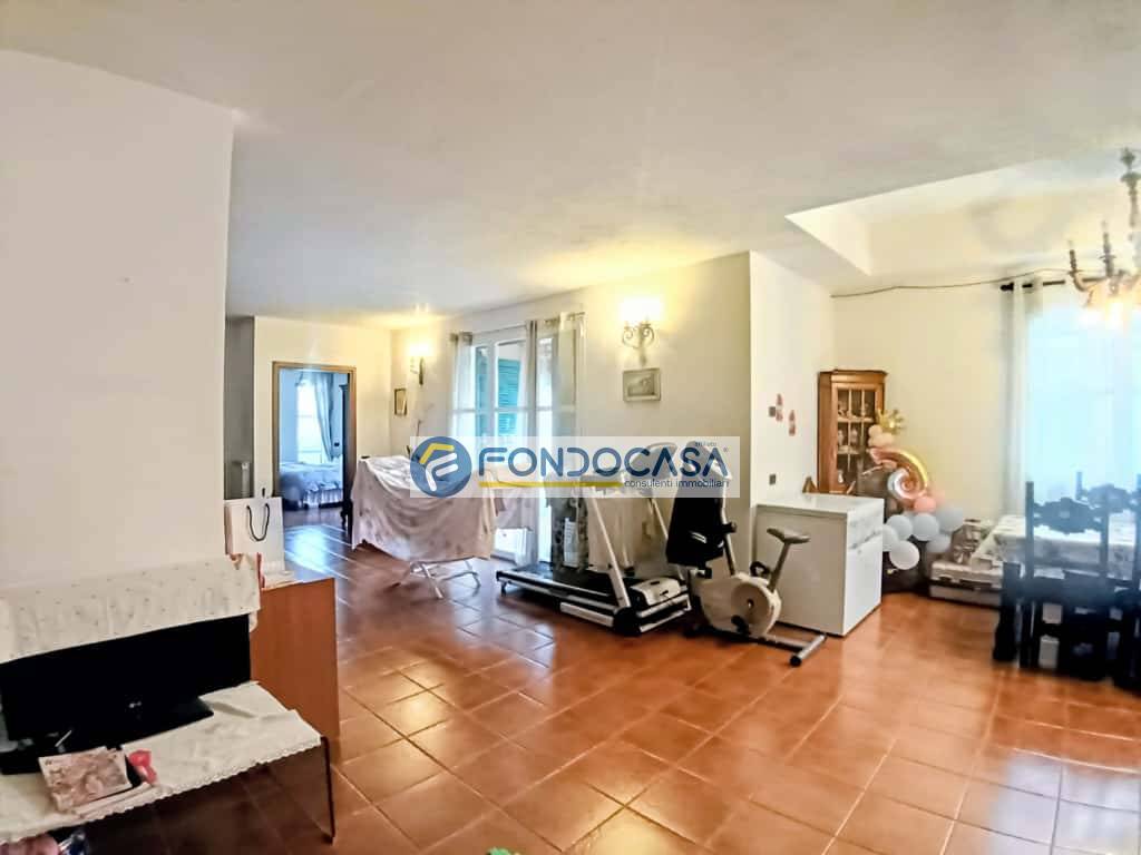 Appartamento in vendita a Fosdinovo