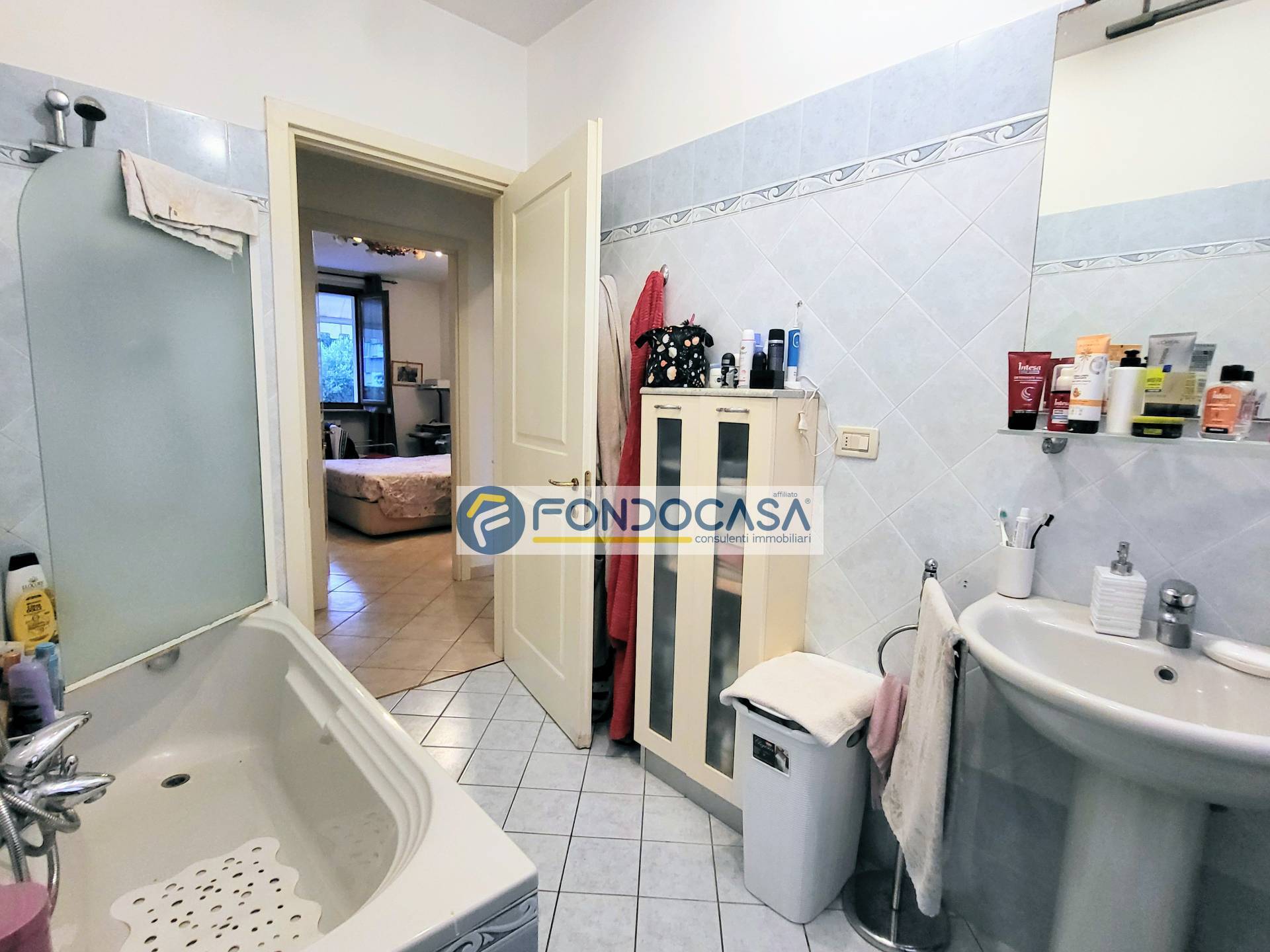 Appartamento in vendita a Massa, Centro