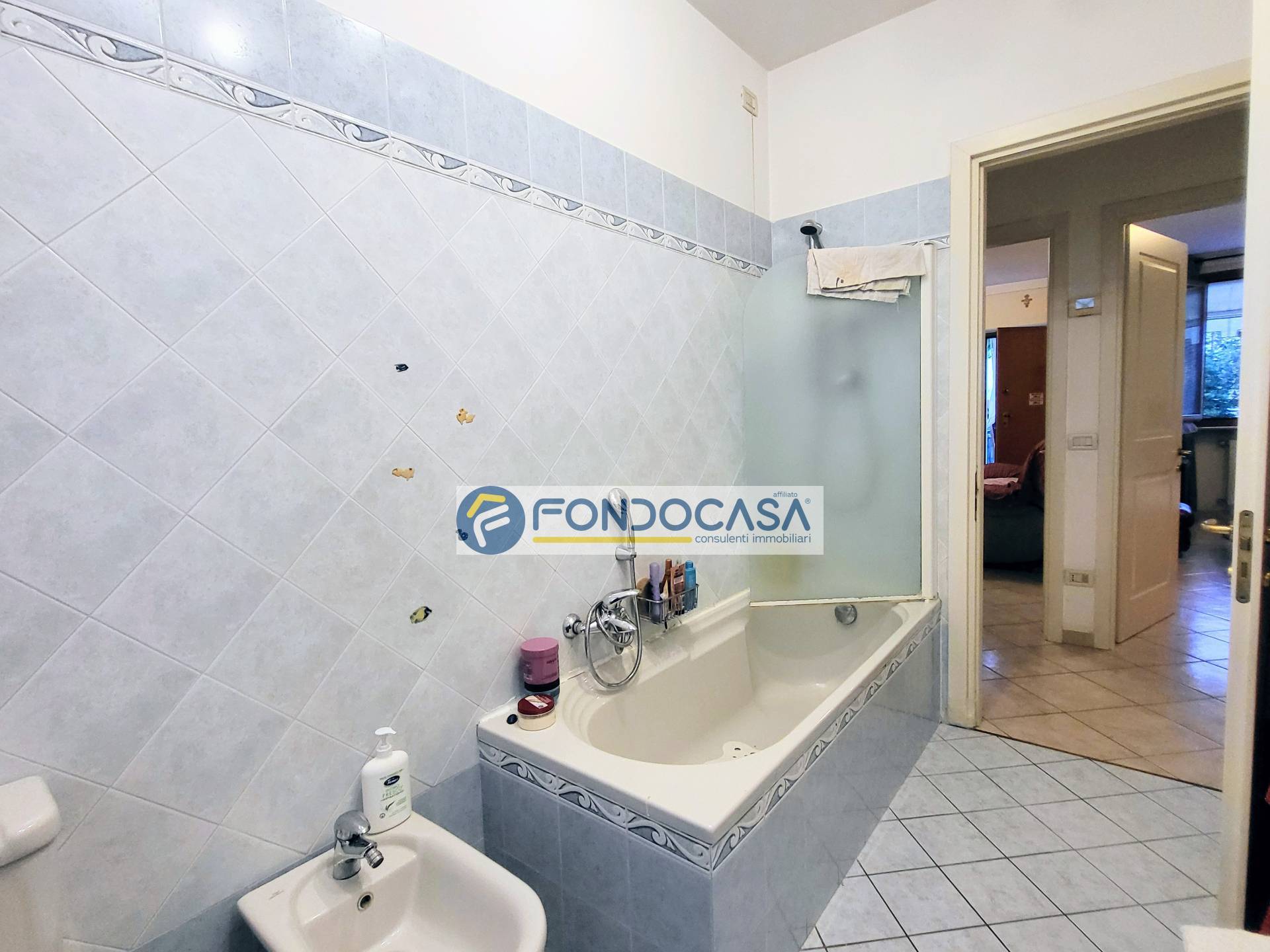 Appartamento in vendita a Massa, Centro