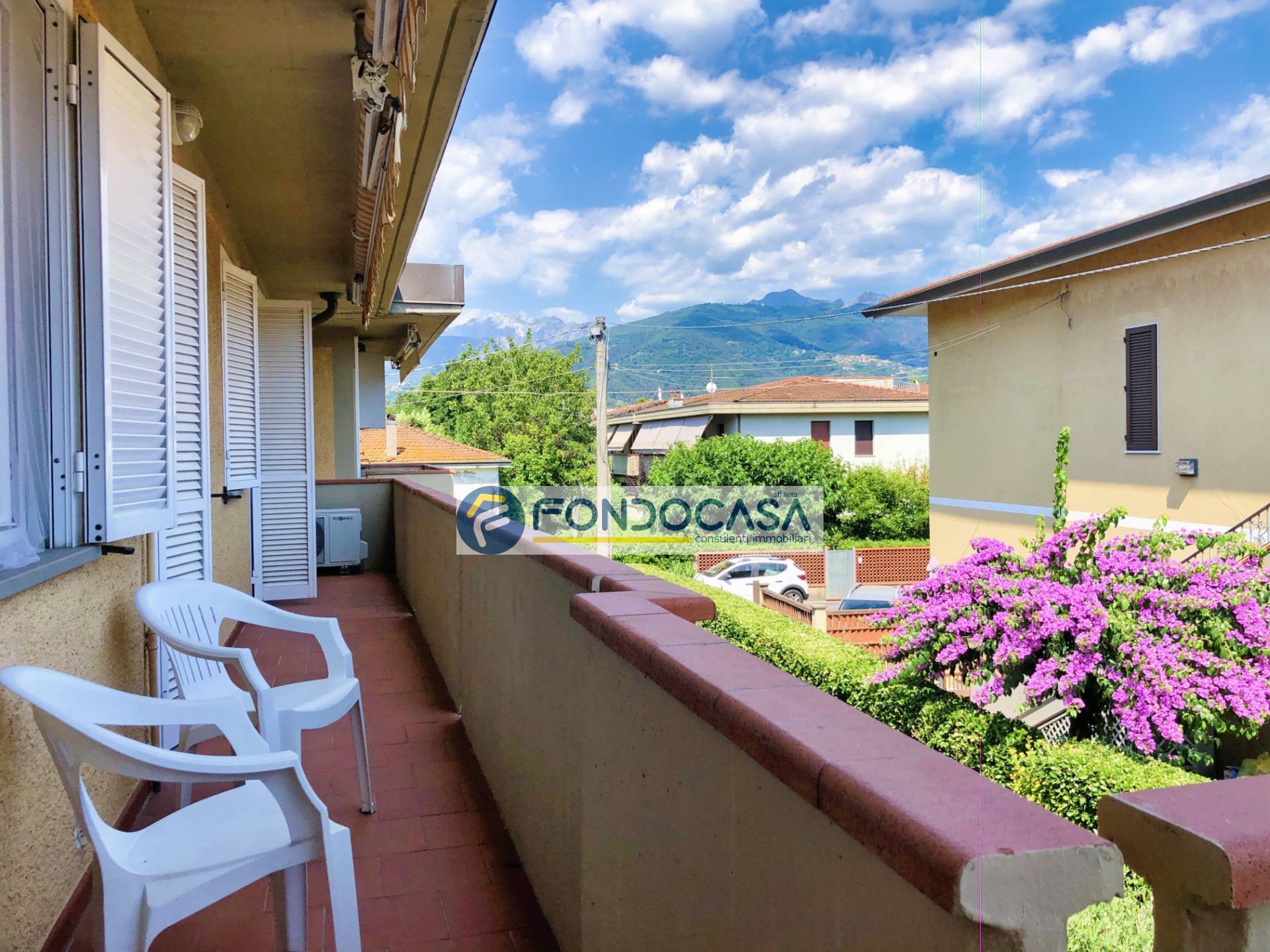 Appartamento in vendita a Massa, Marina di Massa