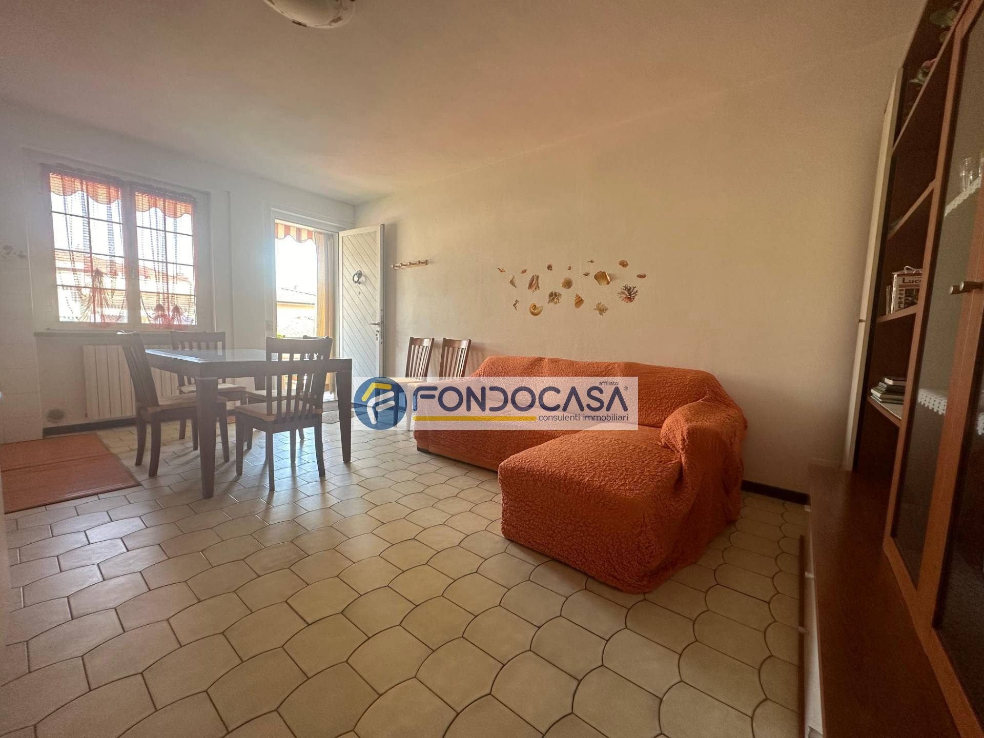 Appartamento in vendita a Massa, Marina di Massa