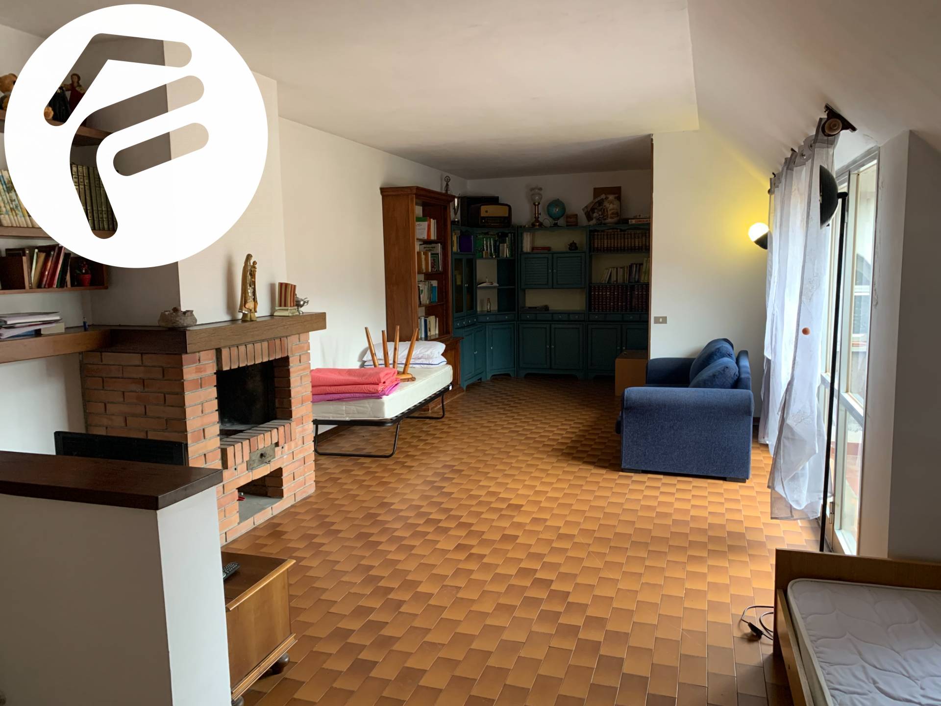 Appartamento in vendita a Massa, Centro