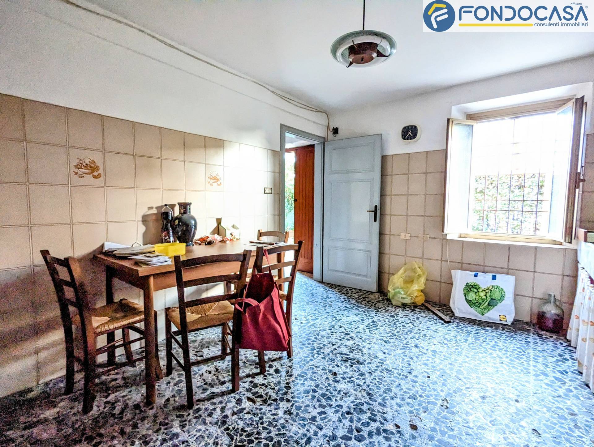 Rustico in vendita a Montignoso, Capanne