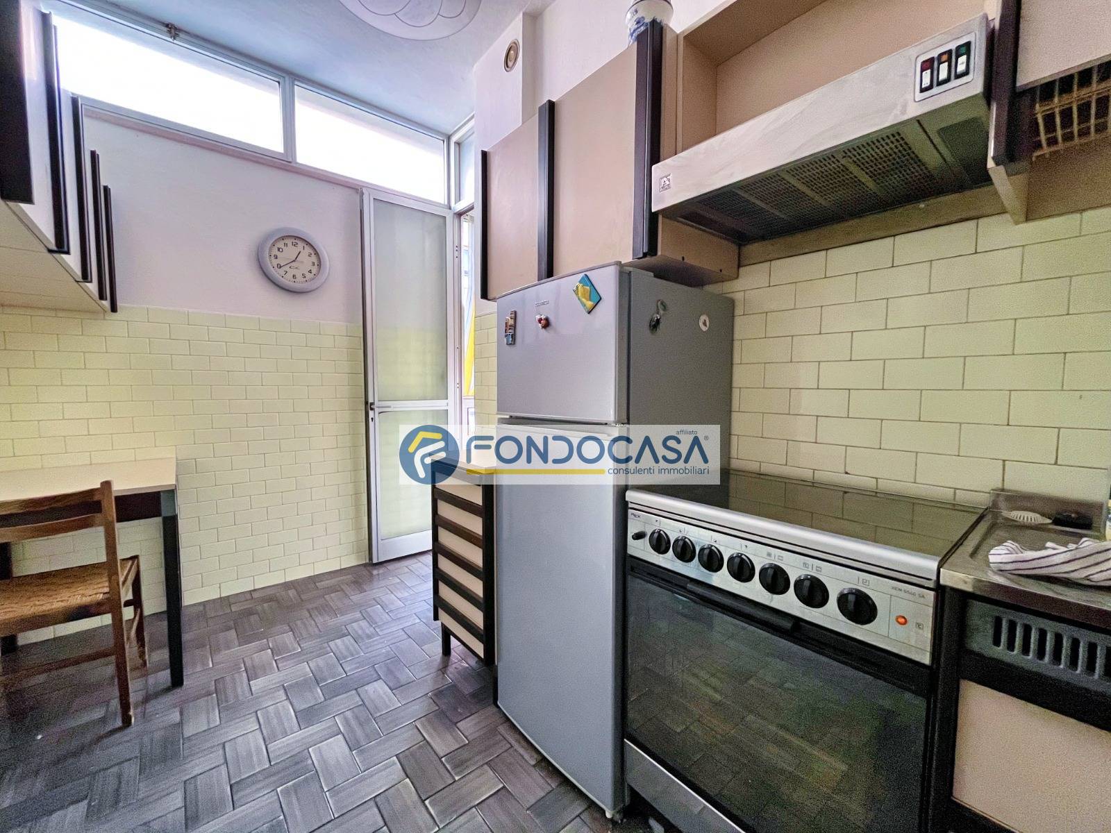 Appartamento in vendita a Massa, Centro