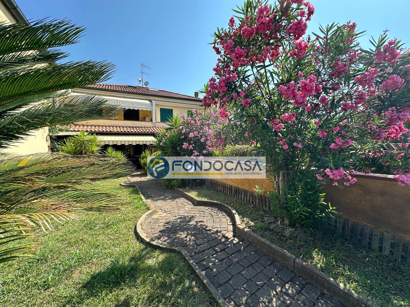 Appartamento in vendita a Luni, Luni Mare