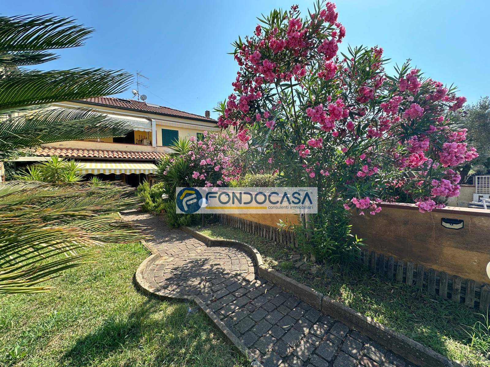 Appartamento in vendita a Luni, Luni Mare