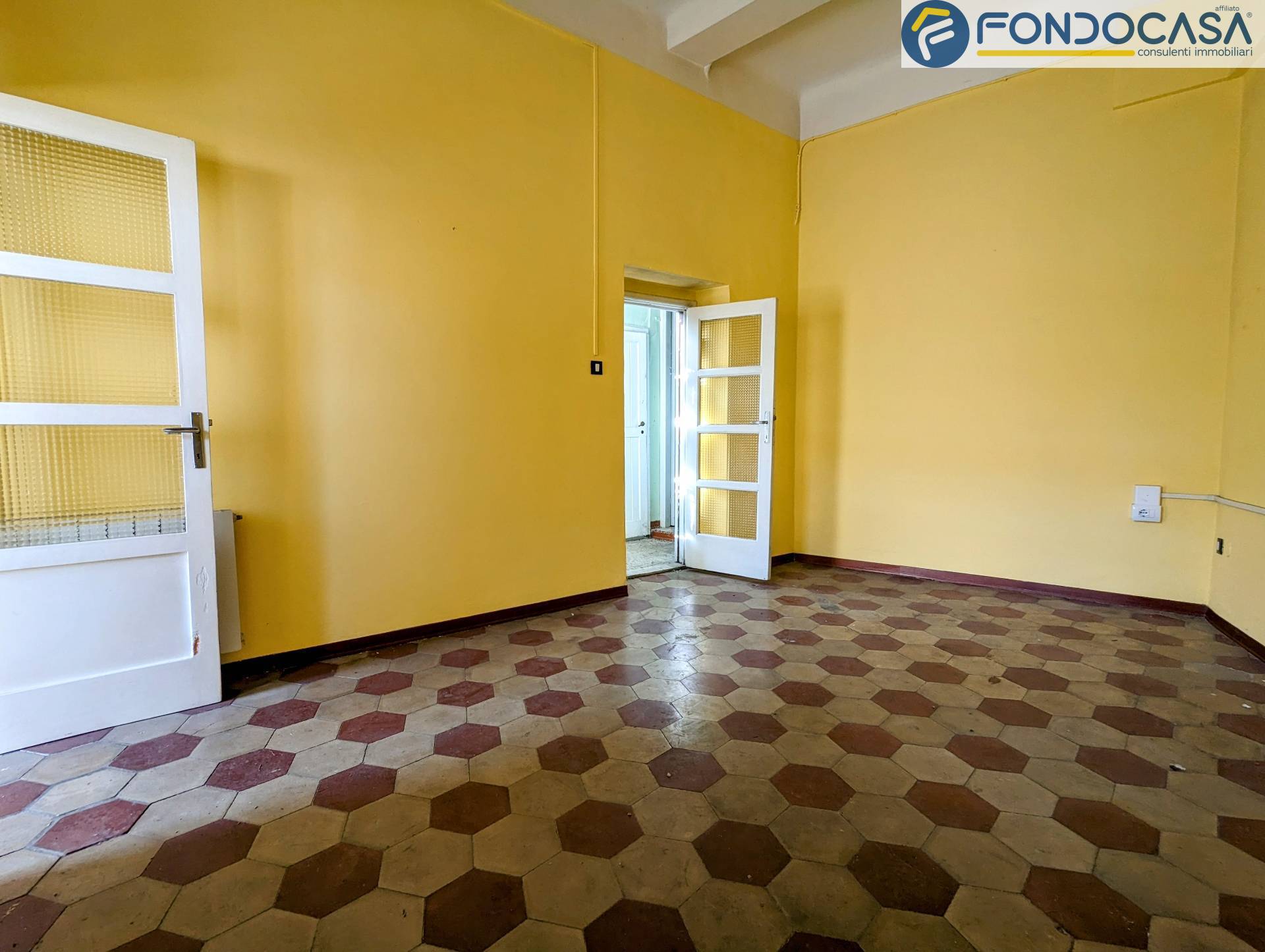 Appartamento in vendita a Massa, Centro storico