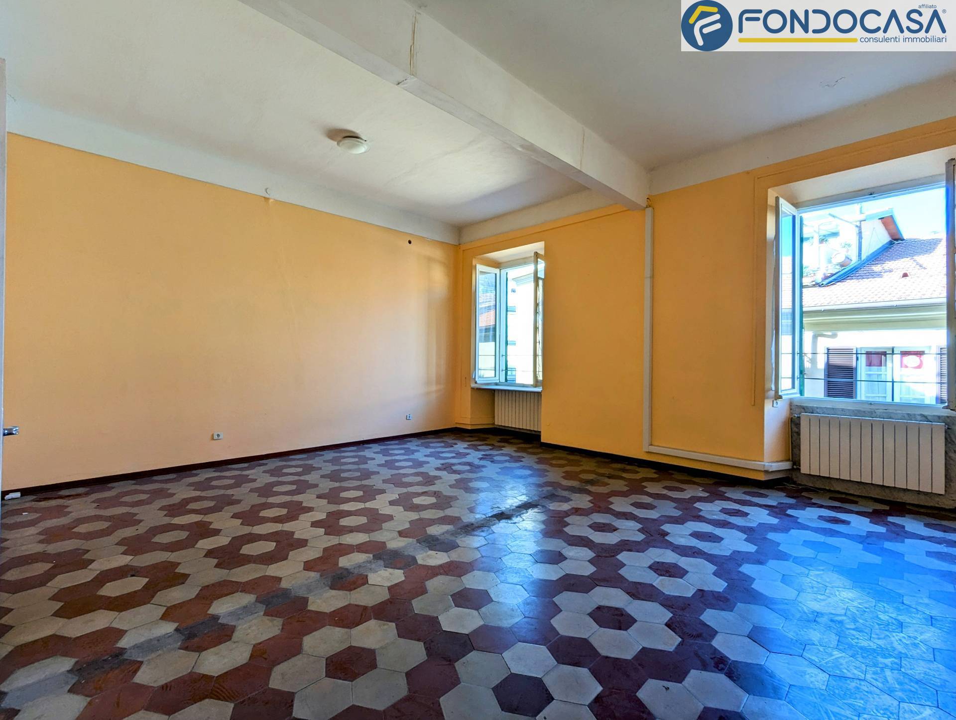 Appartamento in vendita a Massa, Centro storico