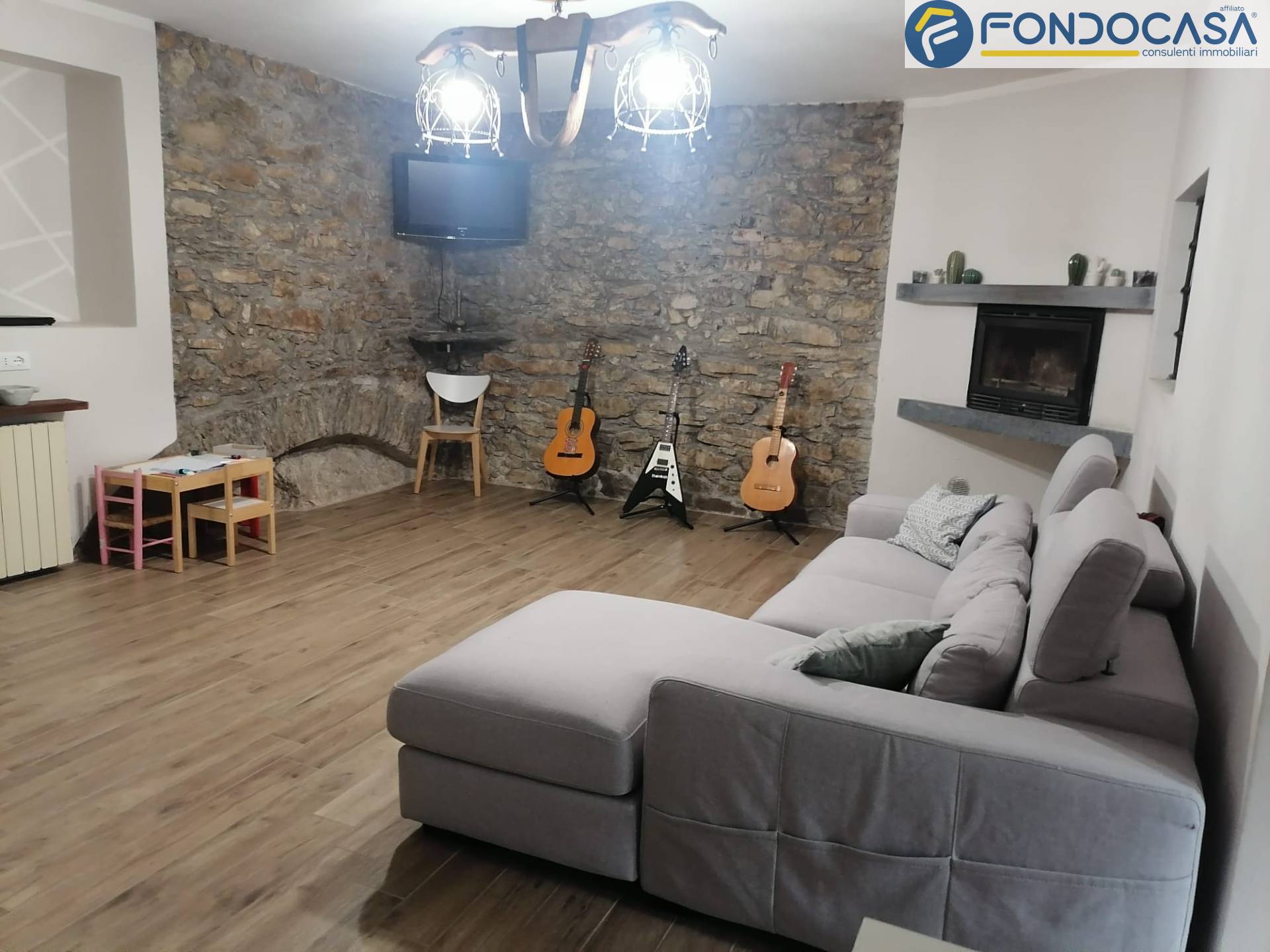 Casa singola in vendita a Massa